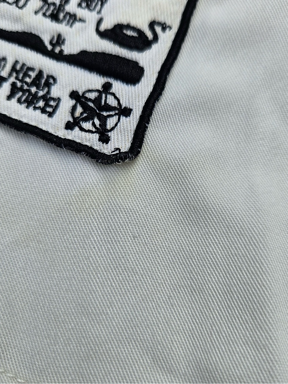 Moussy Patch Button Up - Picture 9 of 16